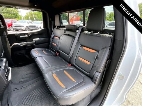Used 2020 GMC Sierra 1500 AT4 w/ Off-Road Performance Package AWD/4WD image 6