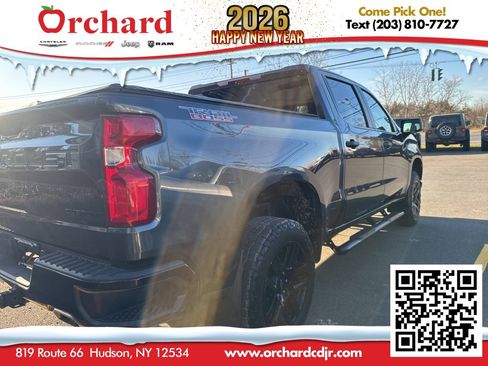 Used 2021 Chevrolet Silverado 1500 Custom Trail Boss w/ Safety Confidence Package image 3