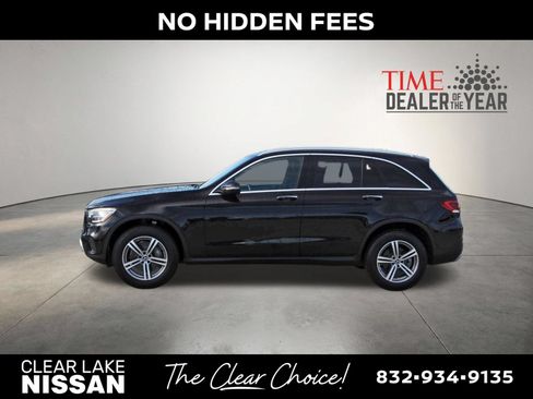 Used 2021 Mercedes-Benz GLC 300 w/ Premium Package image 4