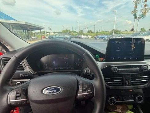 Used 2024 Ford Escape Active FWD image 21