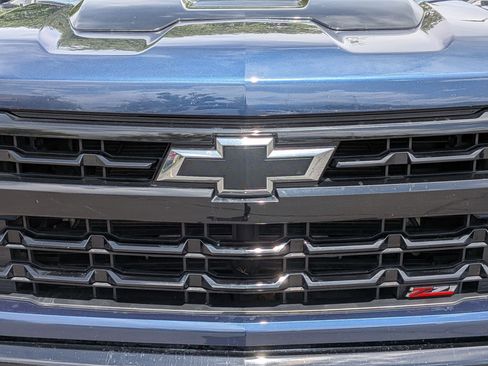 Certified 2023 Chevrolet Silverado 1500 LT Trail Boss AWD/4WD image 10
