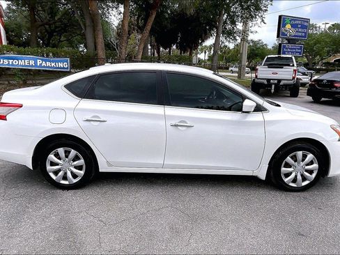 Used 2015 Nissan Sentra SV image 28