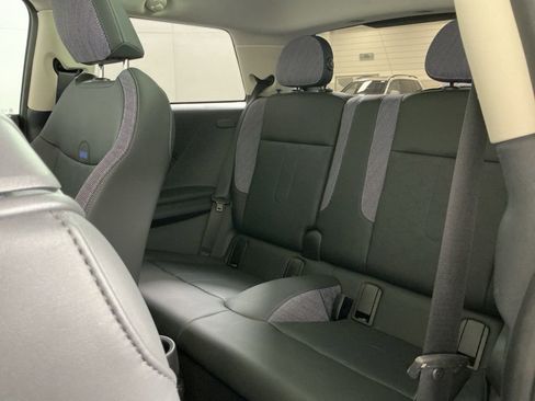 Certified 2025 MINI Cooper S image 25