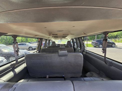 Used 2012 Chevrolet Express 3500 LS RWD image 14