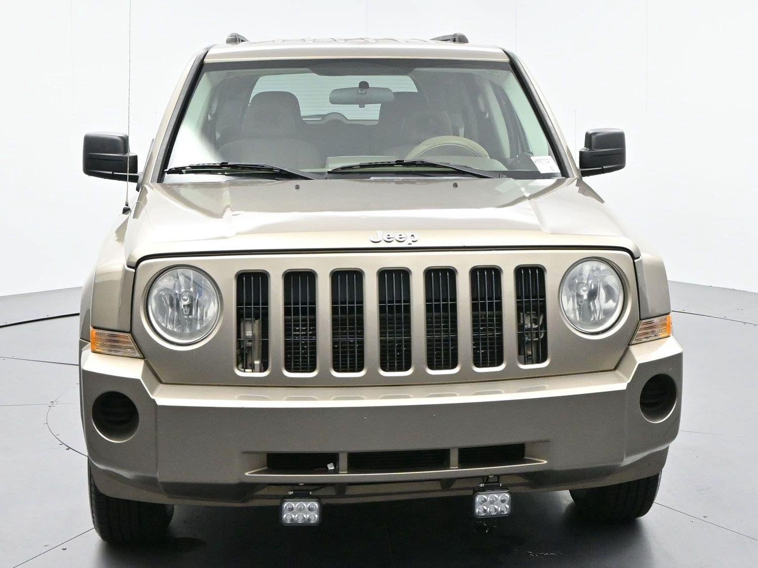 Used 2008 Jeep Patriot Sport FWD image 2
