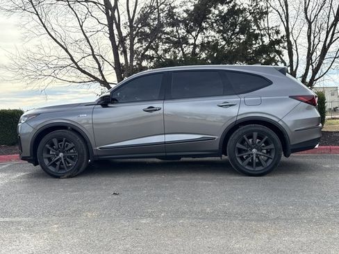 Used 2025 Acura MDX A-Spec image 11
