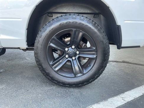 Used 2018 RAM 1500 Sport w/ Convenience Group AWD/4WD image 32