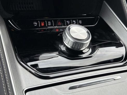 New 2026 Jeep Grand Wagoneer 2WD w/ Premium Group I image 34