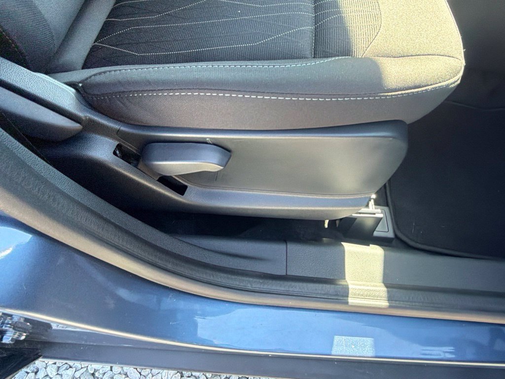 Certified 2022 Ford EcoSport SE w/ Interior Protection Package AWD/4WD image 43