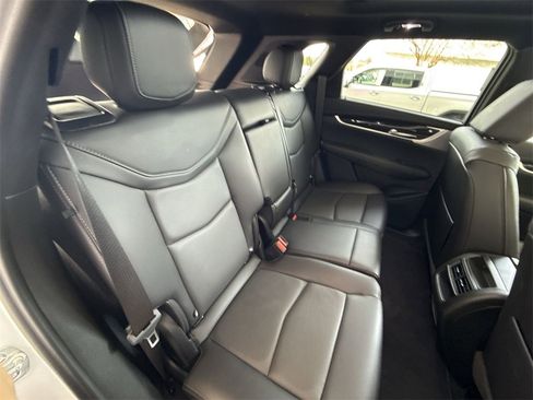 Certified 2025 Cadillac XT5 Premium Luxury image 27