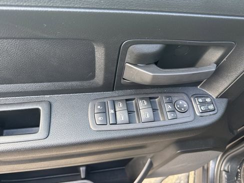 Used 2024 RAM 2500 Tradesman w/ Safety Group image 15