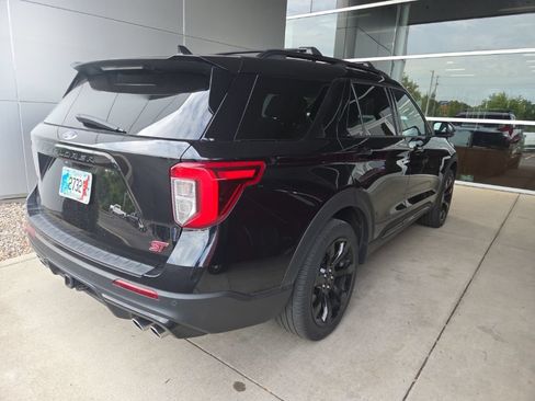 Used 2022 Ford Explorer ST w/ Equipment Group 401A AWD/4WD image 4