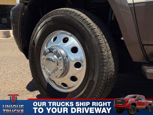 Used 2017 RAM 3500 Laramie Longhorn AWD/4WD image 11