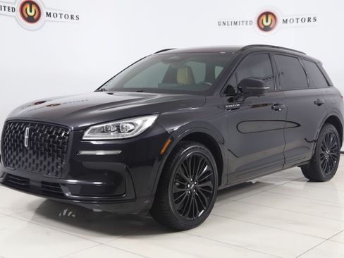 Used 2023 Lincoln Corsair Reserve w/ Equipment Group 201A AWD/4WD image 5