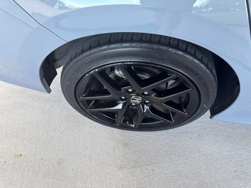 Used 2024 Honda Civic Sport image 23
