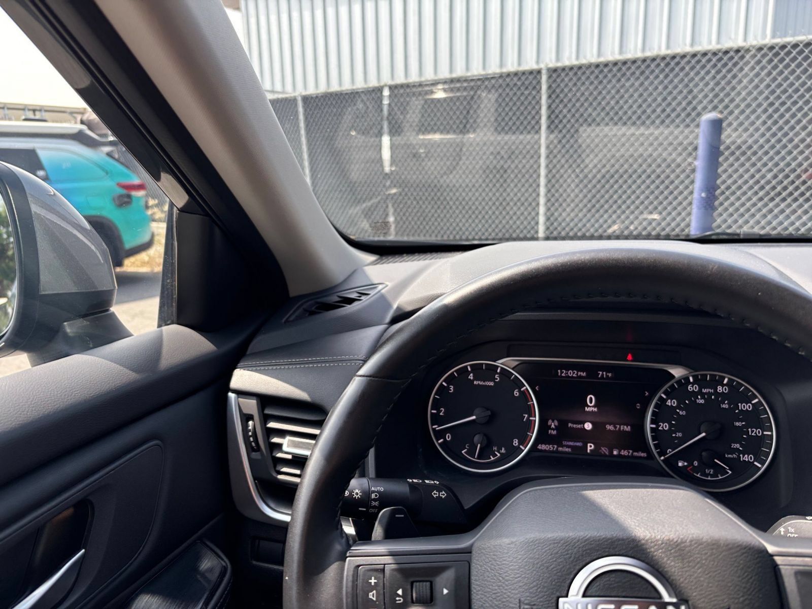 Used 2025 Nissan Rogue SV FWD image 35