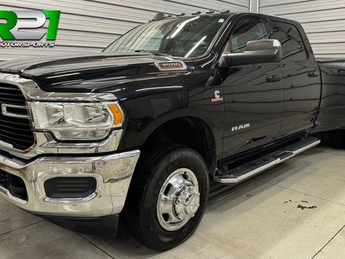 Used 2020 RAM 3500 Big Horn AWD/4WD image 1