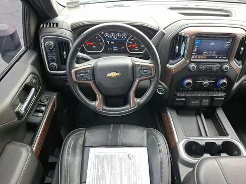 Used 2023 Chevrolet Silverado 3500 High Country w/ Safety Package II image 7