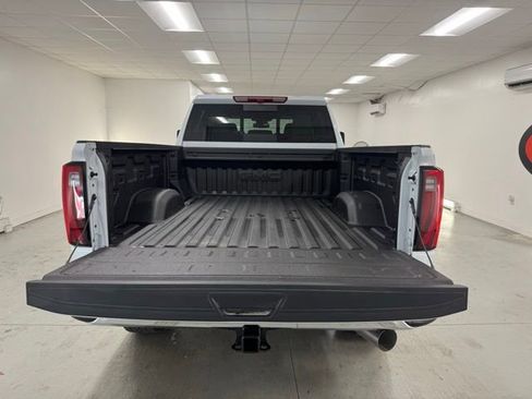 New 2026 GMC Sierra 2500 SLT w/ SLT Premium Package image 7