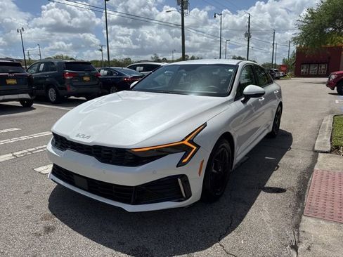 Used 2025 Kia K5 LXS FWD image 4