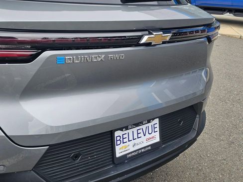 New 2026 Chevrolet Equinox EV LT AWD/4WD image 14