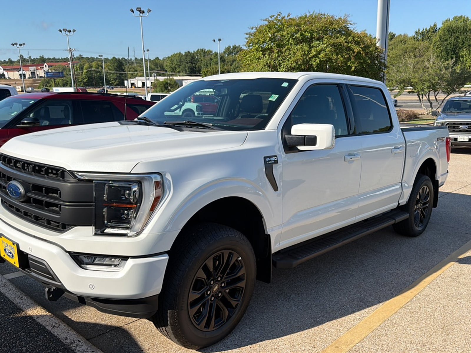 Used 2023 Ford F150 Lariat w/ Equipment Group 502A High AWD/4WD image 4