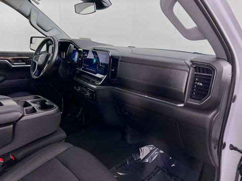 Used 2023 Chevrolet Silverado 1500 LT AWD/4WD image 27