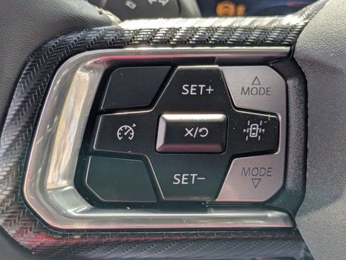 Used 2024 Ford Mustang EcoBoost image 9