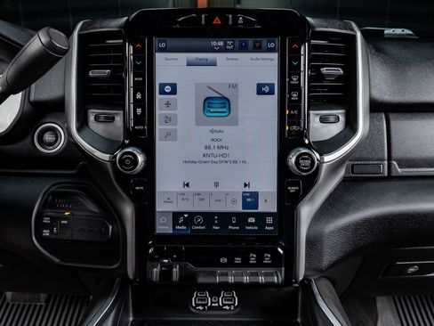 Used 2024 RAM 3500 Lone Star w/ Sport Appearance Package image 23