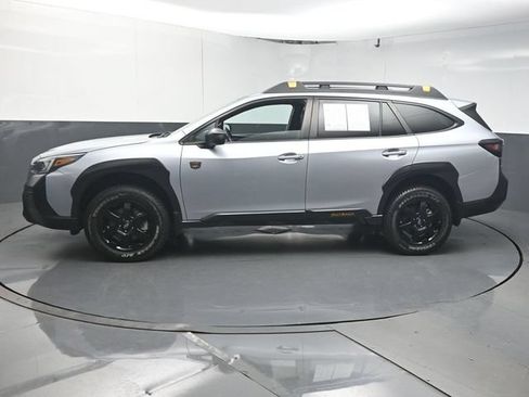 Used 2022 Subaru Outback Wilderness AWD/4WD image 5