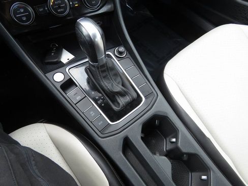 Used 2019 Volkswagen Jetta S image 23