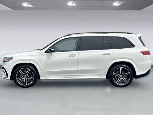 New 2026 Mercedes-Benz GLS 450 4MATIC image 2