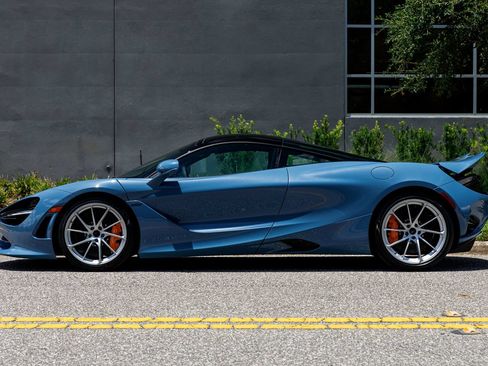 New 2027 McLaren 750S RWD image 23