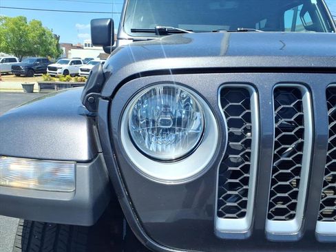 Used 2022 Jeep Gladiator Overland AWD/4WD image 28