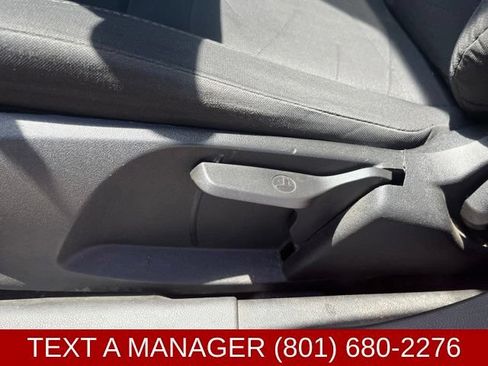 Used 2015 Ford Fiesta SE FWD image 11