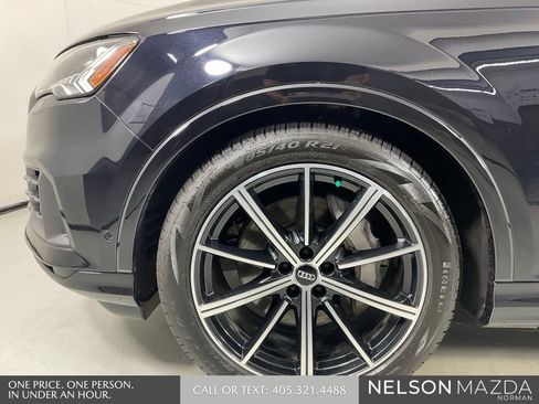 Used 2020 Audi Q7 3.0T Prestige w/ Prestige Package AWD/4WD image 10