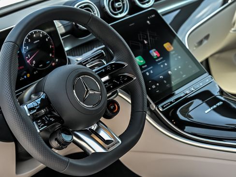 Used 2026 Mercedes-Benz CLE 53 AMG 4MATIC Cabriolet image 29