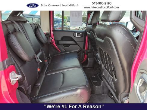 Used 2022 Jeep Wrangler Unlimited Rubicon 4xe AWD/4WD image 26
