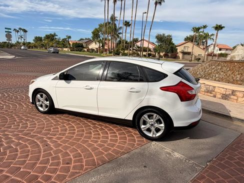 Used 2013 Ford Focus SE FWD image 28