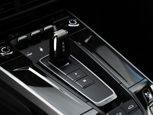 Certified 2026 Porsche 911 Carrera 4S image 27