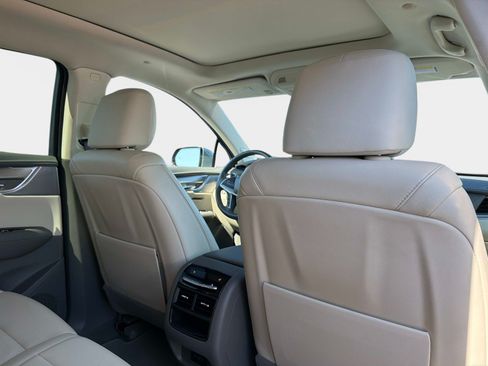 Used 2024 Cadillac XT5 Premium Luxury w/ LPO, Floor Liner Package FWD image 29