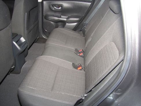 Certified 2025 Honda HR-V LX image 11