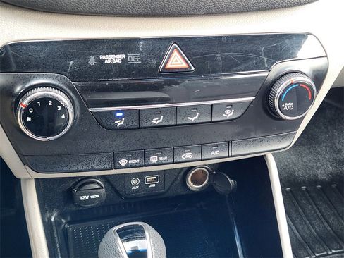 Used 2016 Hyundai Tucson SE w/ Option Group 12 image 12