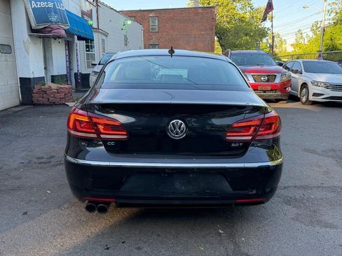 Used 2013 Volkswagen CC R-Line FWD image 8