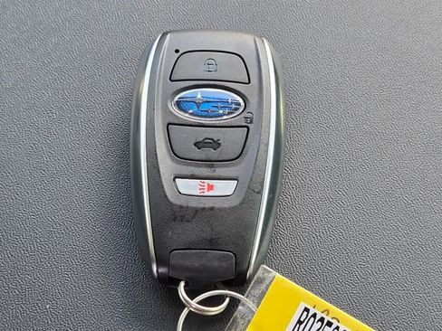 Used 2025 Subaru Outback Limited image 19