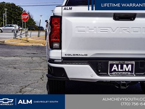 New 2025 Chevrolet Colorado LT w/ Advanced Trailering Package AWD/4WD image 15