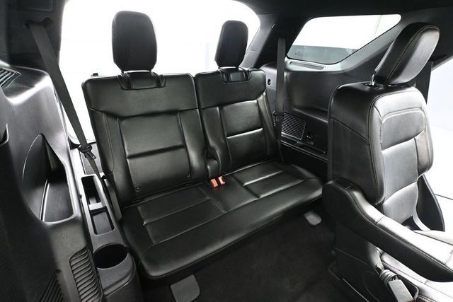 Used 2020 Ford Explorer Limited AWD/4WD image 40