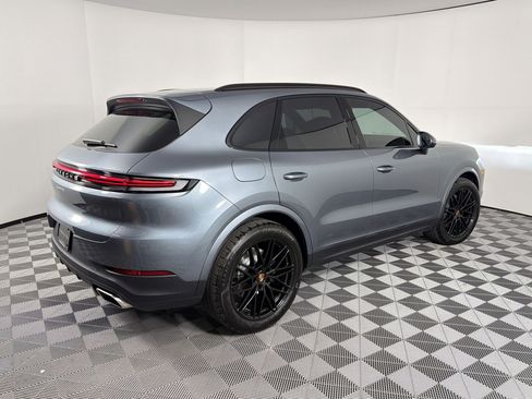 Used 2026 Porsche Cayenne AWD/4WD image 9