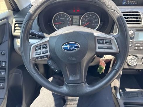 Used 2015 Subaru Forester 2.5i Premium AWD/4WD image 17