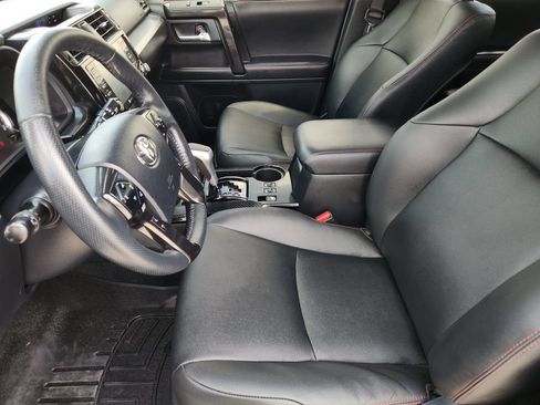 Used 2024 Toyota 4Runner TRD Off-Road Premium w/ Moonroof Package AWD/4WD image 14